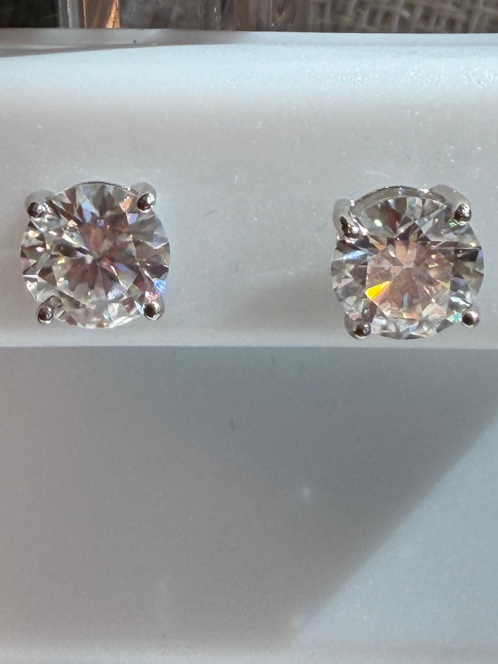 Moissanite studs