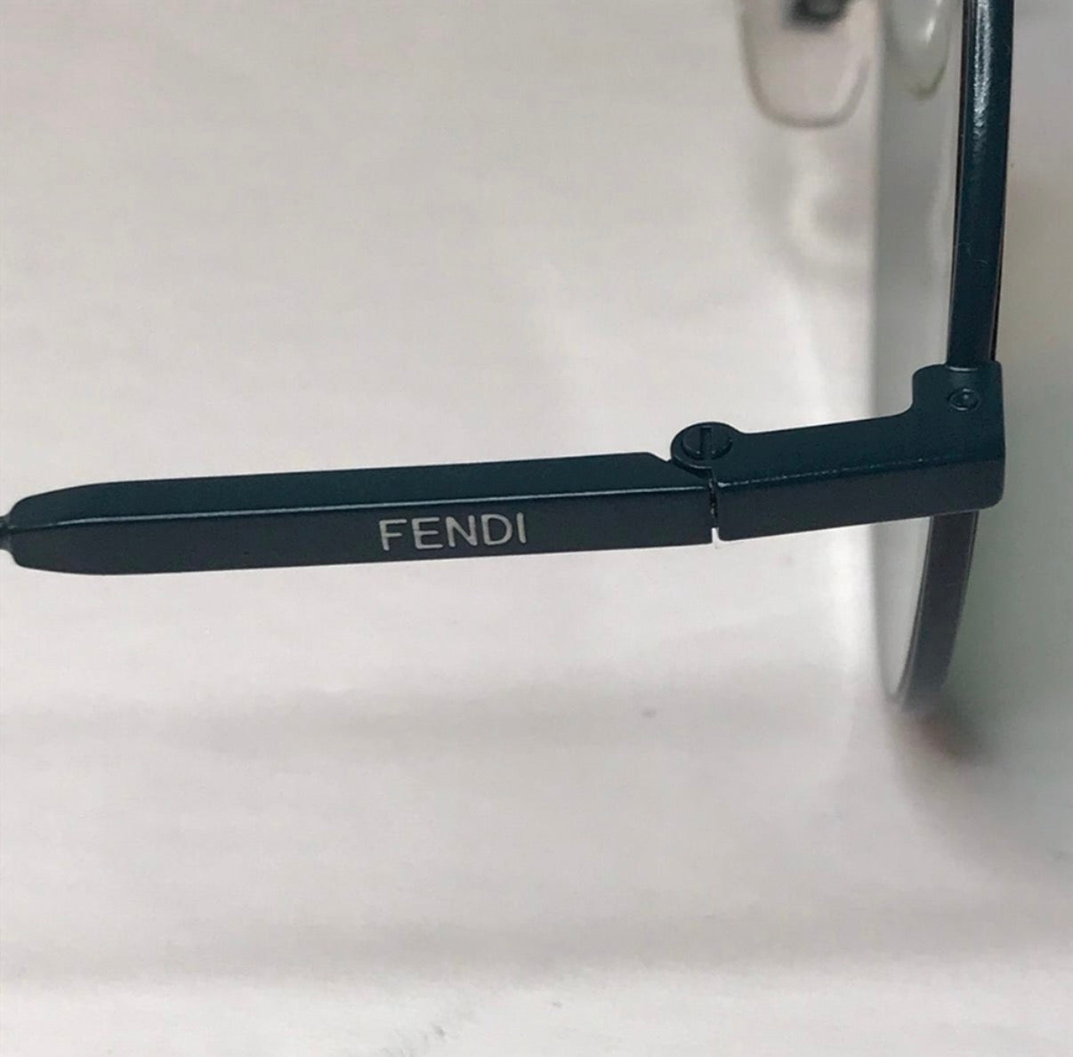 FENDI Round Sunglasses